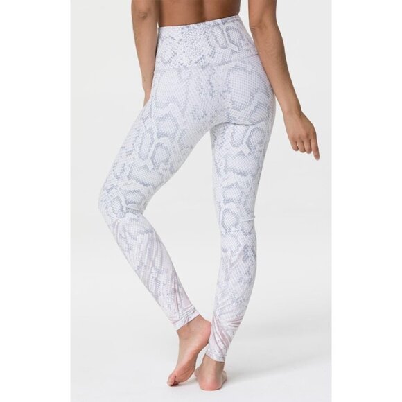 ONZIE Athena Grey White Snake Printed High Rise Ankle Leggings, Size S - Picture 4 of 14